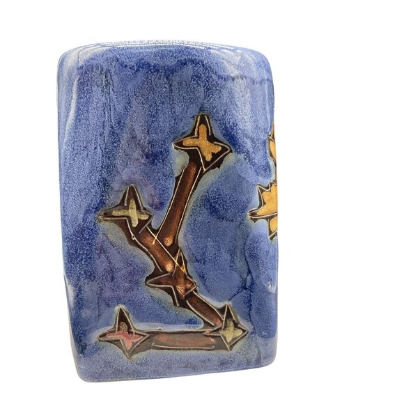 Geo Sun Mara Mug Leadfree Hand Painted Stoneware Pottery 4.25" x 3" x 4.5" - Picture 3 of 7